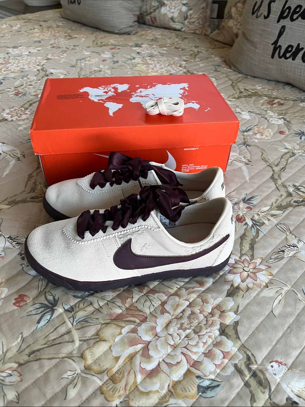 Nike Astrograbber Leather Sneakers - Picture 3 of 9